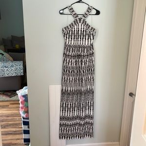 Black and White print maxi dress, worn once, zipper back, size 12